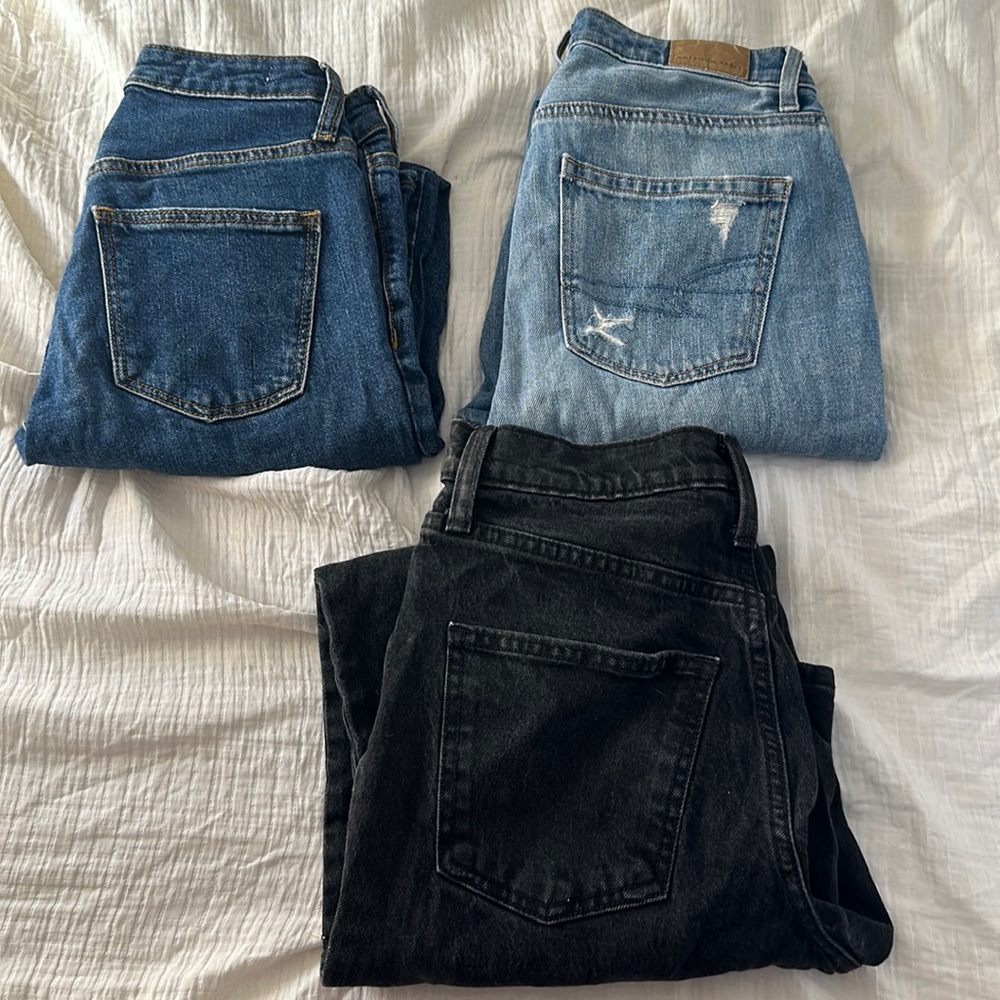 Lot of sz 24 jeans